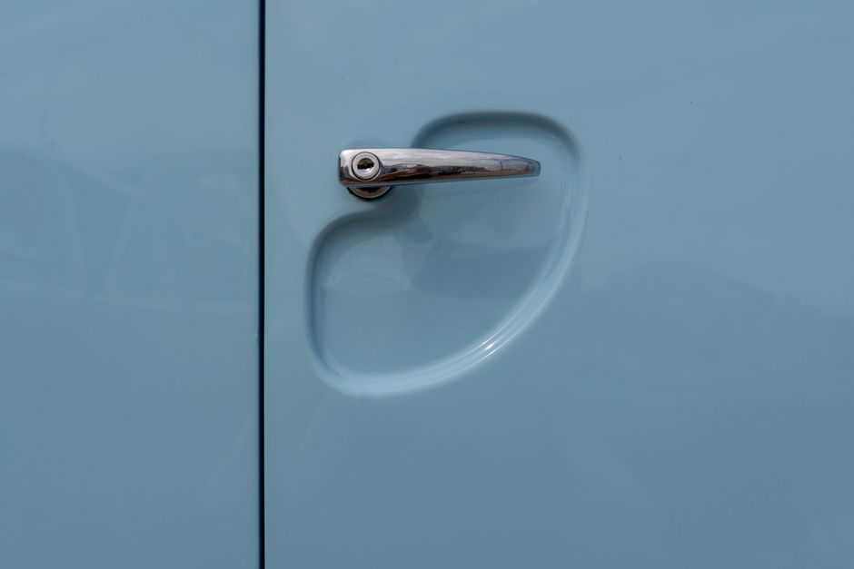 Modern interior door handles and finishes